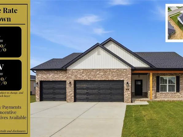 1365 Dove Hollow Ct, Ofallon, IL 62269