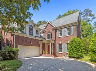 1225 Holly Ridge Dr, Matthews, NC 28105