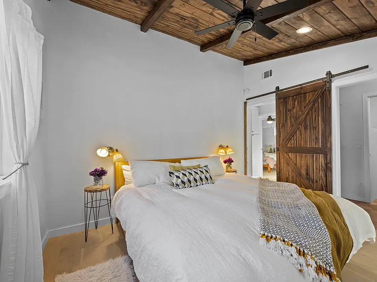 251 N Encinal Ave — Photo 15