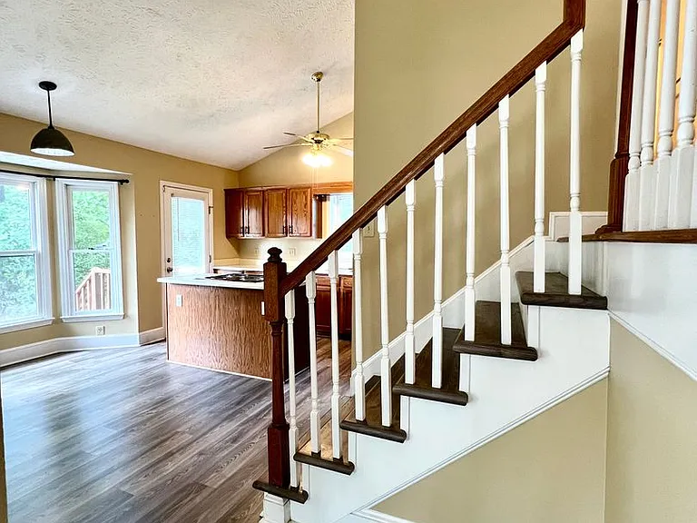 4549 Rustic Haven Dr — Photo 13