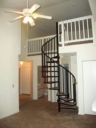 2nd image of 2205 Willow Oak Cir APT 301