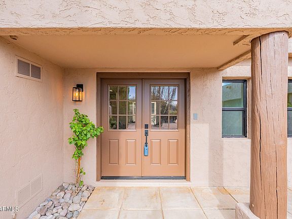 4th image of 1062 N BOULDER Drive