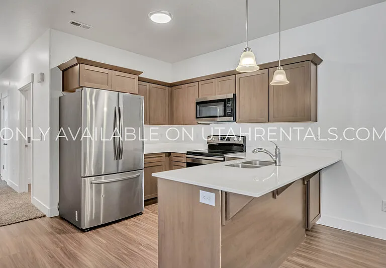 3364 W Hardman Way #204 — Photo 4