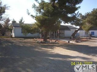 9578 Vinton Rd, Phelan, CA 92371