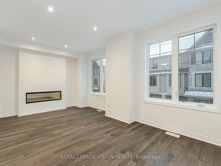 60 Folcroft St — Photo 9