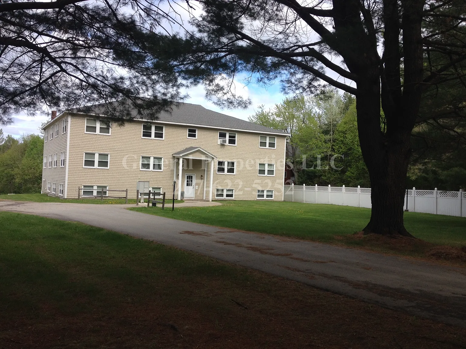 592 Riverside Drive - 6 — Photo 1