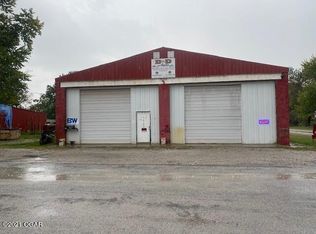120 S Main St, Moundville, MO 64771