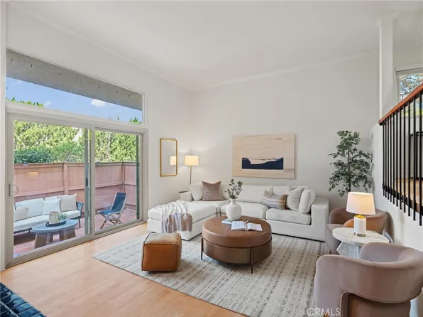 11260 Overland Ave APT 19A, Culver City, CA 90230