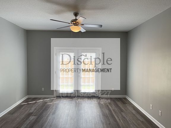 3rd image of 24 Cypress Ln