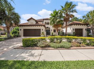 8415 Dunham Station Dr, Tampa, FL 33647