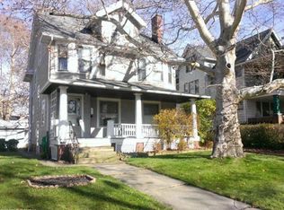 1829 Mannering Rd, Cleveland, OH 44112