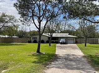 3319 County Road 523, Oyster Creek, TX 77541