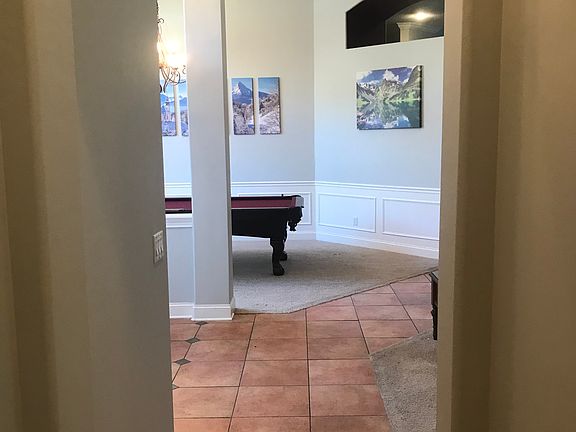 4th image of 305 Summerset Dr