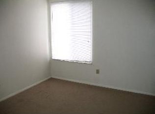 371 Shell Ct E, Columbus, OH 43213