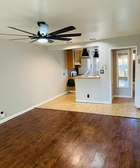 933 Lassen St #933 — Photo 11