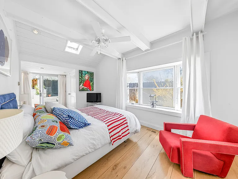 4 Far Pond Rd — Photo 23