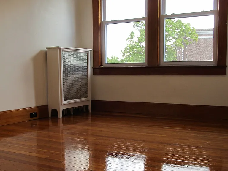22 Chiswick Rd #13 — Photo 2