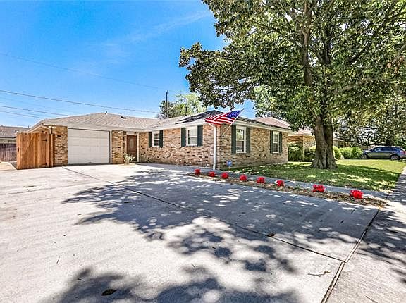 3rd image of 1505 Belmont Pl