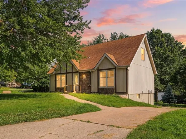 6718 NW Brink St, Kansas City, MO 64152