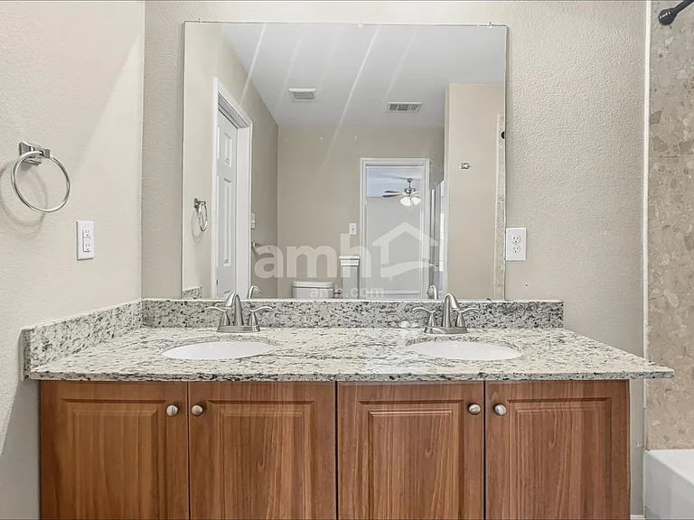 6201 Winter Park Ln — Photo 11
