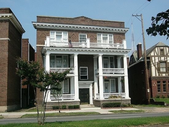 building photo