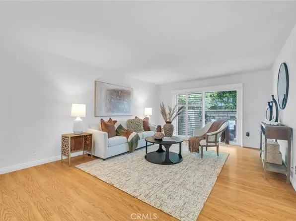 8644 Portola Ct Unit 12B, Huntington Beach, CA 92646