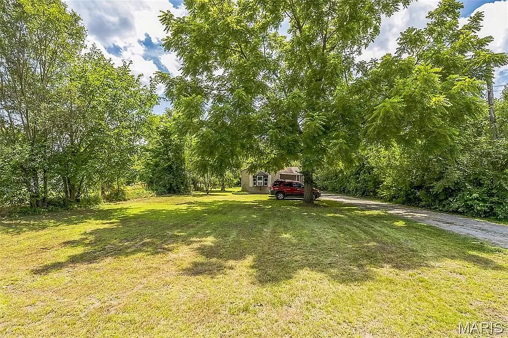 2 bed, 1000 sqft, $675 — Photo 3