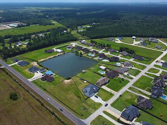 4th image of 3605 Town Lake Blvd