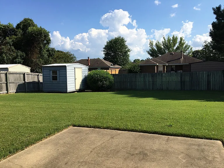 6936 Oak Side Dr — Photo 9