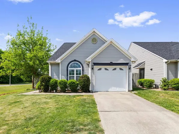 2105 Village Pointe Ct, Owensboro, KY 42303