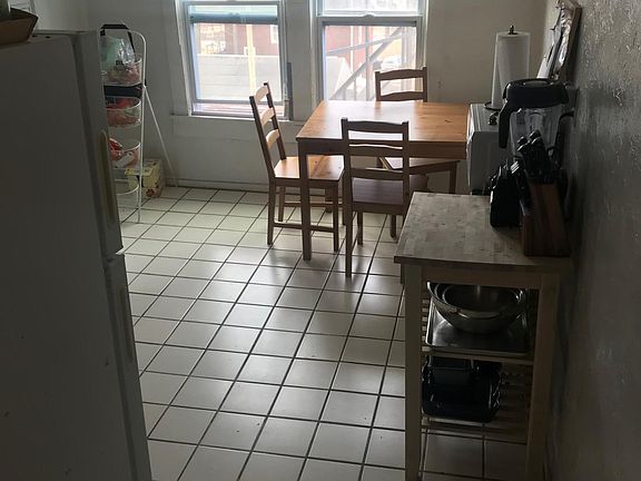 3rd image of 2236 Murray Hill Rd APT 4