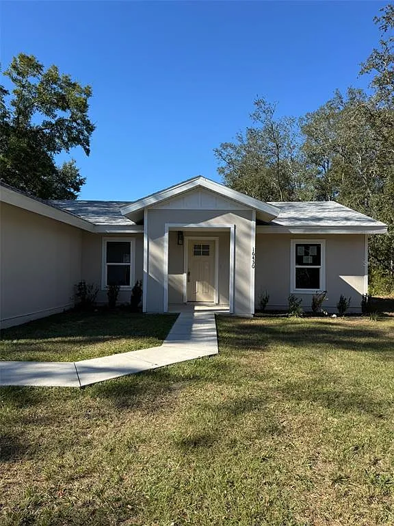 3 bed, 2.0 bath, 1393 sqft, $2,200 — Photo 2
