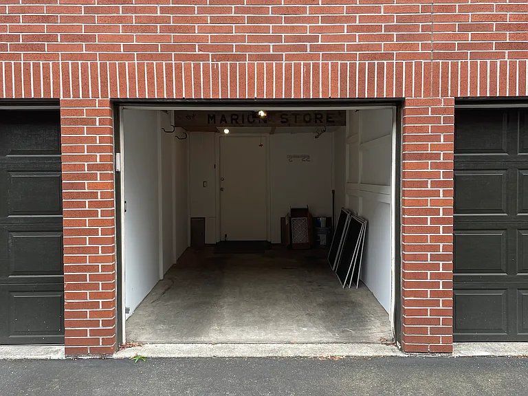 1009 NW Hoyt St #111 — Photo 33