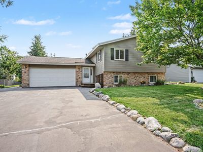 13285 Lynn Ave, Savage, MN, 55378