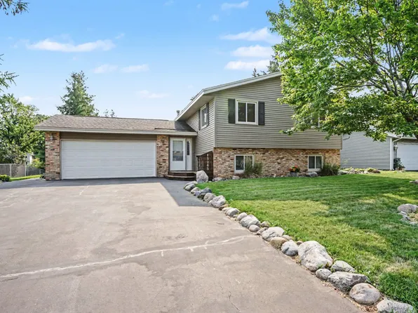 13285 Lynn Ave, Savage, MN 55378