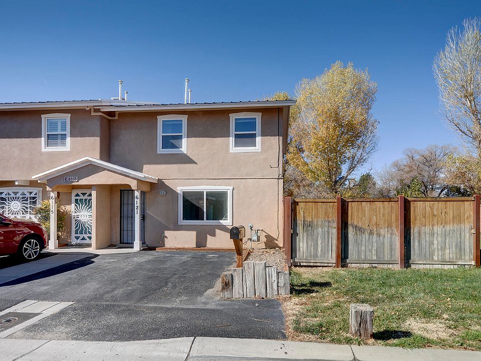 1st image of 6121 Calle Nueve NW