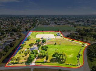 2040 Galloway Trl, Wellington, FL 33414