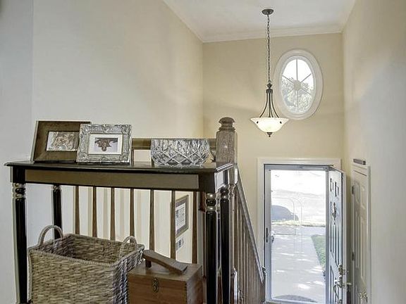 2nd image of 12149 Abbey Glen Ct
