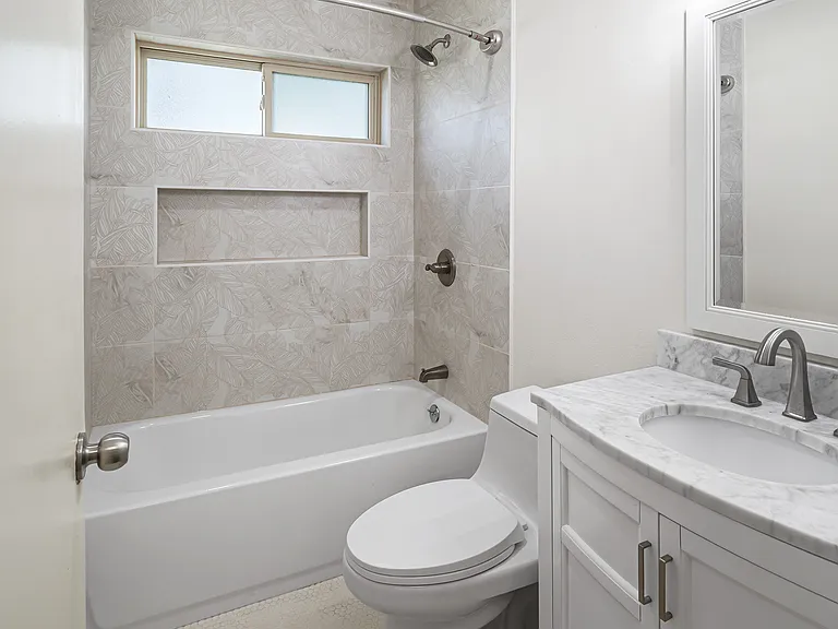 3307 Colony Dr — Photo 4