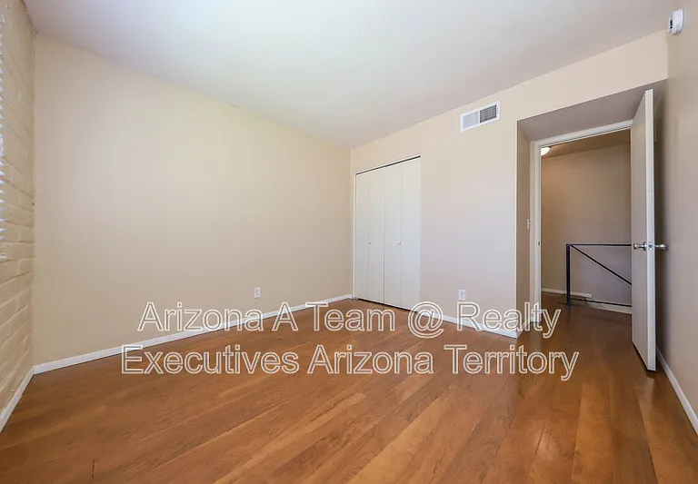 6596 E Calle La Paz #B-1 — Photo 8