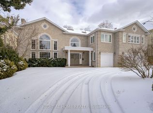 49 Arjay Cres, Toronto, ON M2L 1C6