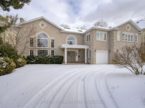 49 Arjay Cres, Toronto, ON M2L 1C6