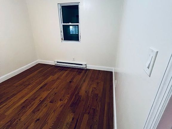 4th image of 2165 Bogart Ave