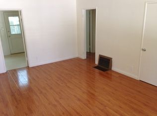 1107 N Altadena Dr, Pasadena, CA 91107