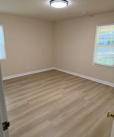 1740 Citrus Ave — Photo 16