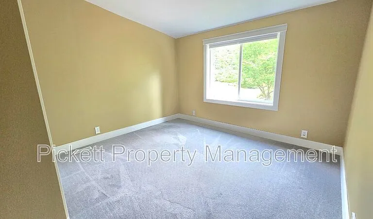 331 Dewatto Rd W — Photo 29