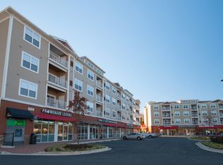 800 Abruzzi Dr APT 203, Chester, MD 21619