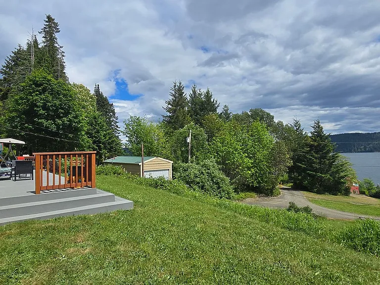 150 N Terrace Rd — Photo 4