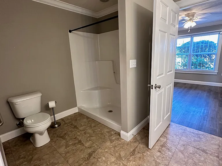 186 Bluegrass Dr — Photo 9