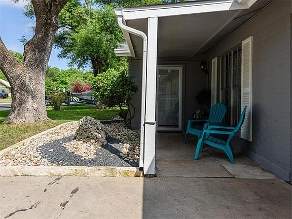 4th image of 1709 Belford Dr